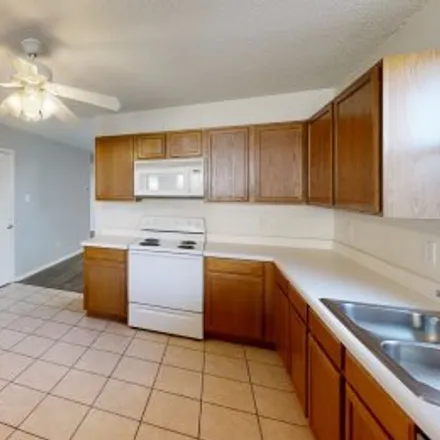 Image 1 - 1713 Baxter Springs Drive, Harriet Creek Ranch, Fort Worth - Apartment for rent