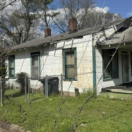 Image 7 - 934 West College Street, Florence, AL 35631, USA - House for sale