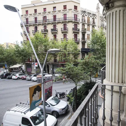 Image 6 - Carrer de València, 222, 08001 Barcelona, Spain - Room for rent