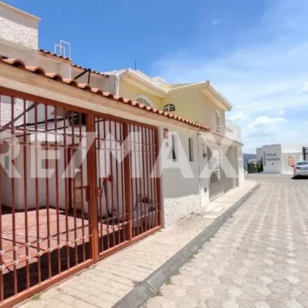 Buy this 4 bed house on Calle Sendero de Granada in Hércules, 76060 Querétaro