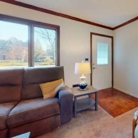 Buy this 4 bed apartment on 3202 Springdale Avenue in North Shore, Glenview