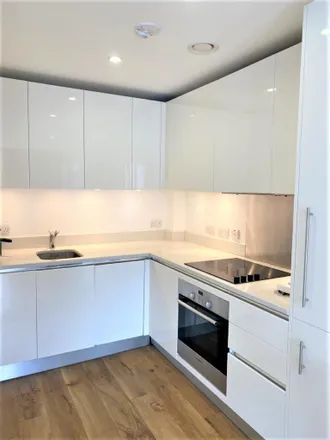 Image 3 - Dial Arch, No 1 Street, London, SE18 6GH, United Kingdom - Apartment for rent