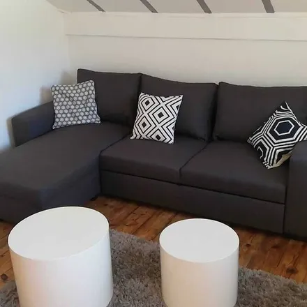 Rent this 1 bed apartment on 64000 Pau