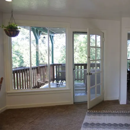 Rent this 2 bed townhouse on Placerville in CA, 95667
