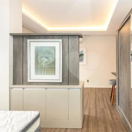 Buy this 1 bed apartment on Escola Othelo Rosa in Avenida Independência 1065, Independência