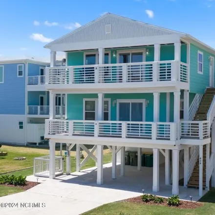 Image 3 - 478 South 3rd Avenue, Kure Beach, NC 28449, USA - Condo for sale