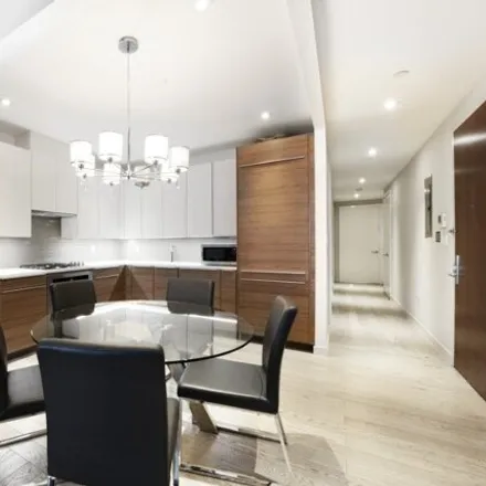 Image 3 - 337 East 62nd Street, New York, NY 10065, USA - Condo for sale