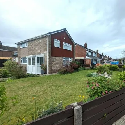 Buy this 3 bed house on Easedale Drive in Ainsdale-on-Sea, PR8 3TL