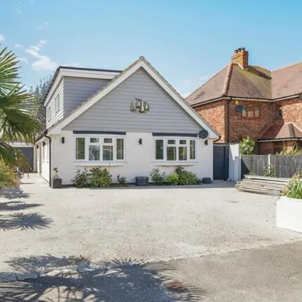 Buy this 5 bed house on Harbour View Road in Pagham, PO21 4RH