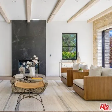 Image 6 - 15399 West Earlham Street, Los Angeles, CA 90272, USA - House for sale