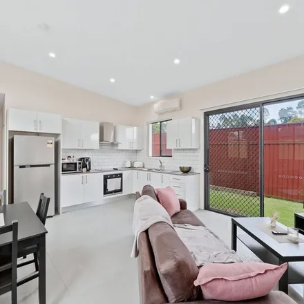 Image 3 - Galton Street, Wetherill Park NSW 2164, Australia - Apartment for rent