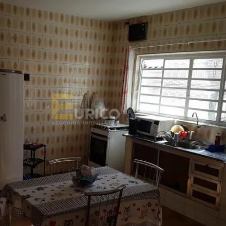 Buy this 3 bed house on Rua Humberto Pescarini in Centro, Vinhedo - SP