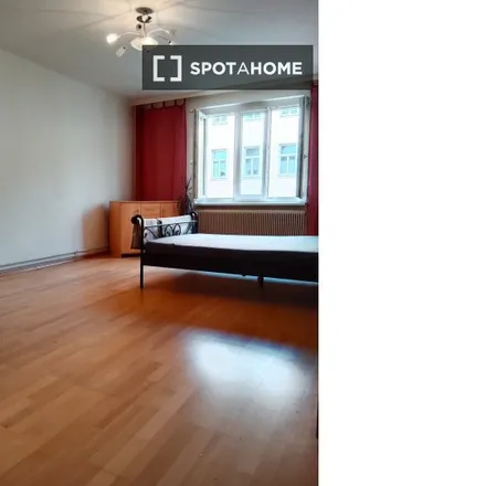 Rent this 2 bed room on Bank Austria in Siebenbrunnenplatz, 1050 Vienna