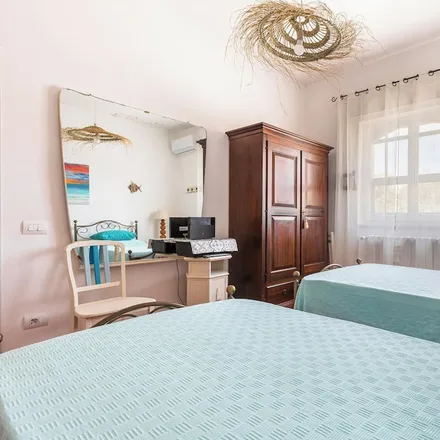 Rent this 3 bed house on Urmo Belsito in Avetrana, Taranto