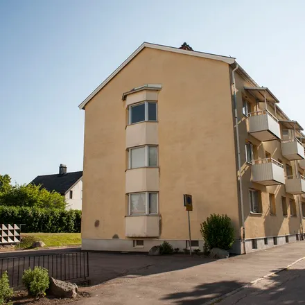 Rent this 2 bed apartment on Bergslagstorget 1A in 682 33 Filipstad, Sweden