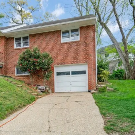 Rent this 3 bed house on 4200 35th Street North in Arlington, VA 22207