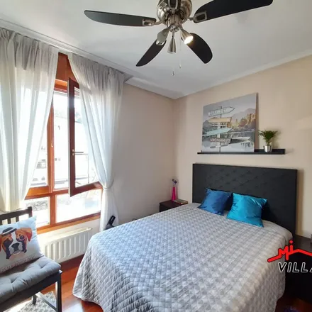 Rent this 2 bed apartment on Avenida del Duque de Ahumada in 39777 Laredo, Spain