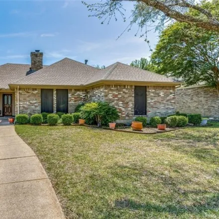 Buy this 3 bed house on 226 Rustic Ridge Drive in Garland, TX 75040