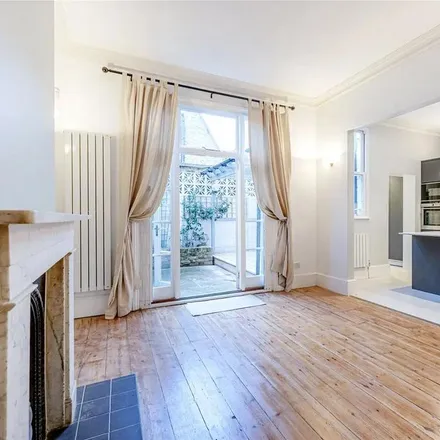 Image 3 - 9 Highlever Road, London, W10 6PT, United Kingdom - House for rent