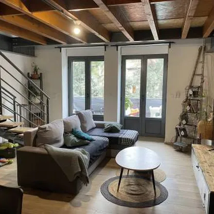 Rent this 4 bed apartment on 5 Place de l'Hôtel de Ville in 42400 Saint-Chamond, France