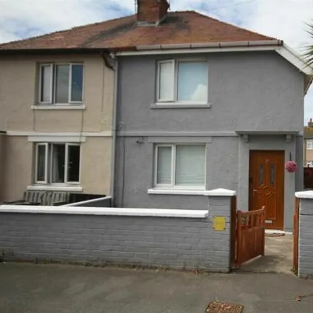 Buy this 2 bed duplex on Bridge Road in Llanrhos, LL30 2RQ