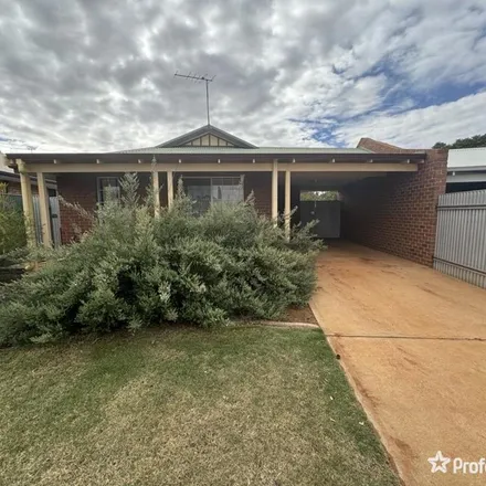 Rent this 3 bed apartment on Tindals Crescent in Hannans WA, Australia