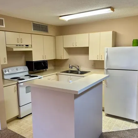 Rent this 1 bed apartment on 487 Forest Way Circle in Altamonte Springs, FL 32701