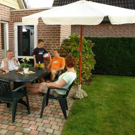 Image 4 - 6586 AC Plasmolen, Netherlands - House for rent