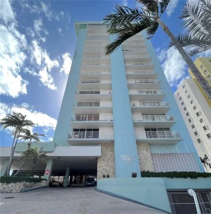 Image 2 - 5838 Collins Avenue, Miami Beach, FL 33140, USA - Condo for sale