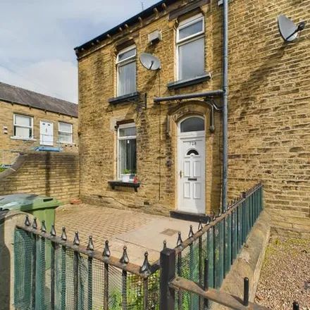 Buy this 2 bed house on Oakenshaw Fisheries in 667 Bradford Road, Oakenshaw