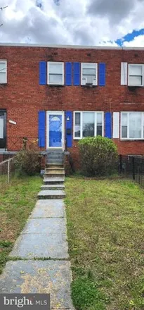 Rent this 3 bed townhouse on 606 South Fayette Street in Alexandria, VA 22314