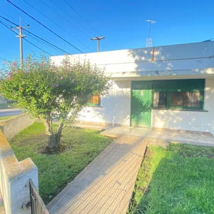 Buy this 3 bed house on Batalla de Salta 2699 in Departamento Rosario, Pérez