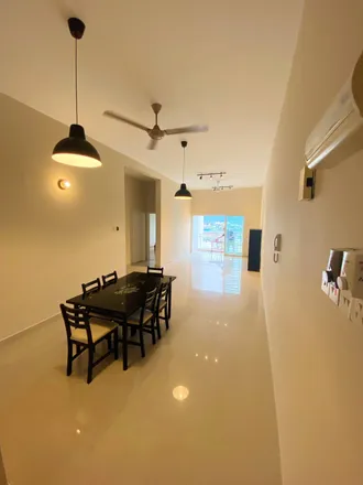 Rent this 3 bed apartment on unnamed road in Kota Damansara, 47810 Petaling Jaya