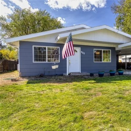 Buy this 4 bed house on 922 Oriole Street in Walla Walla, WA 99362