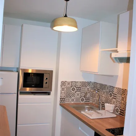 Rent this 2 bed apartment on 48 Avenue Gambetta in 83400 Hyères, France