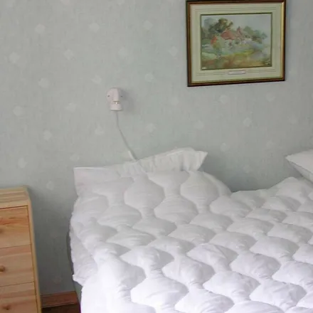 Rent this 3 bed house on Håcksvik in 512 95 Svenljunga kommun, Sweden