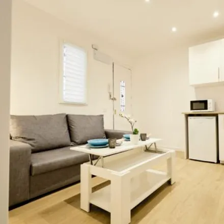 Rent this studio apartment on Paseo de las Acacias in 9, 28005 Madrid