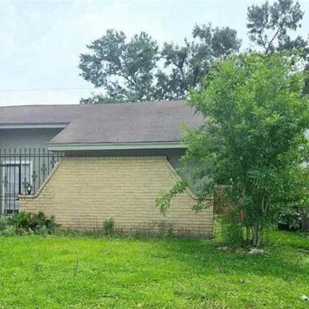 Rent this 2 bed house on 12376 Currin Forest Drive in Harris County, TX 77044