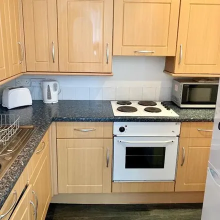 Rent this 3 bed apartment on The Methodist Church in Queen Street, Stirling