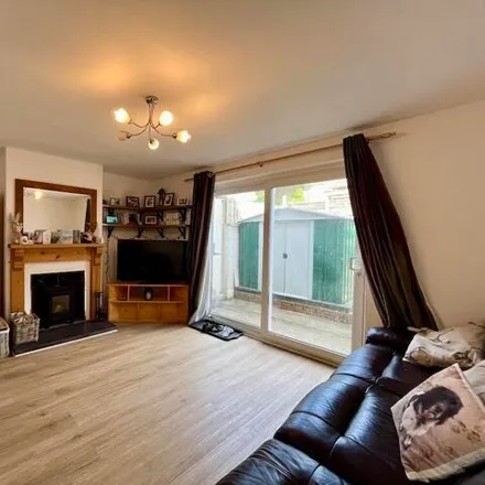 Image 2 - 23 Clifford Gardens, Bristol, BS11 0ED, United Kingdom - House for sale