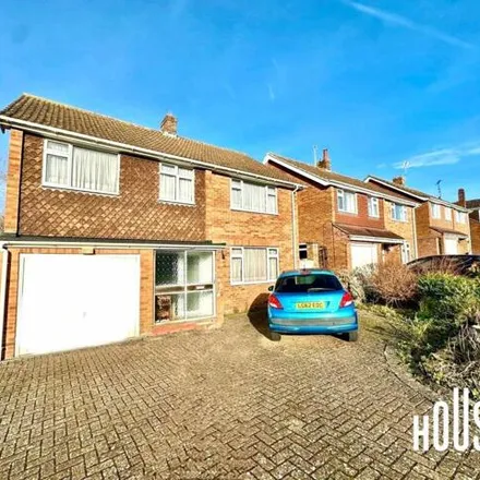 Buy this 4 bed house on Canterbury Close in Swindon, SN3 1HU