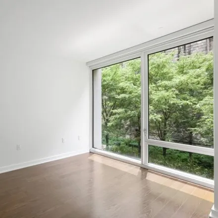 Image 9 - Enclave 1, 400 West 113th Street, New York, NY 10027, USA - House for rent