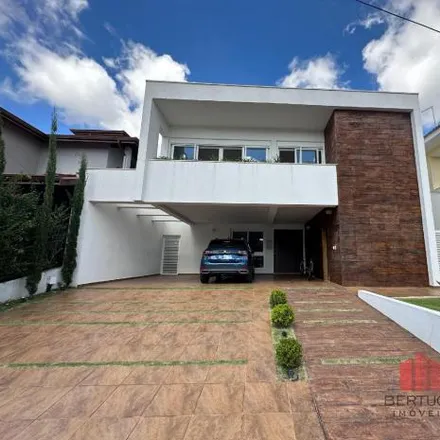 Buy this 4 bed house on Avenida Tiradentes in Centro, Louveira - SP