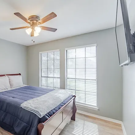 Image 4 - Irving, TX - House for rent