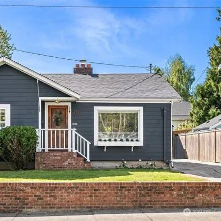 Buy this 2 bed house on 7513 Fremont Avenue North in Seattle, WA 98103