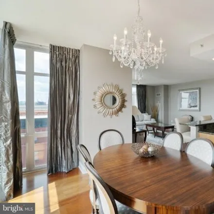 Image 9 - Washington Avenue, Philadelphia, PA 19146, USA - Condo for sale