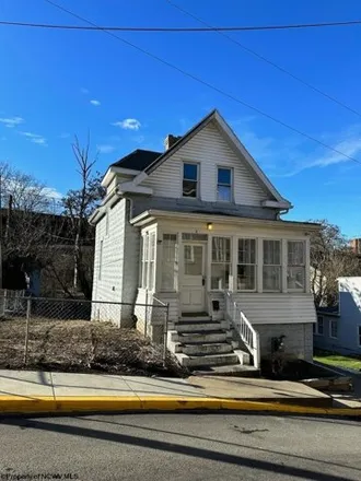 Buy this 3 bed house on 103 Pennsylvania Avenue in Morgantown, WV 26505