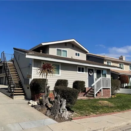 Rent this 1 bed apartment on 27029 Curtis Avenue in Redondo Beach, CA 90278
