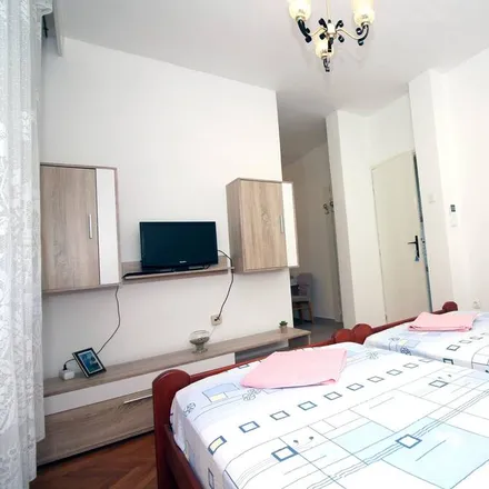 Image 4 - 22240 Tisno, Croatia - Apartment for rent