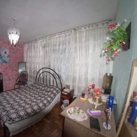Buy this 3 bed house on Praça Lincoln in Presidente Roosevelt, Uberlândia - MG